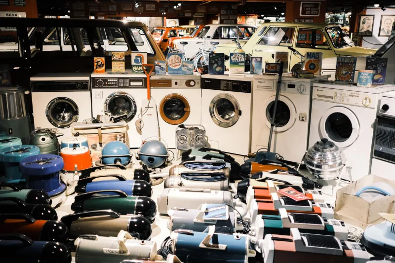 The Soot-Scrubbing Compound That Accidentally Conquered Every American Classroom